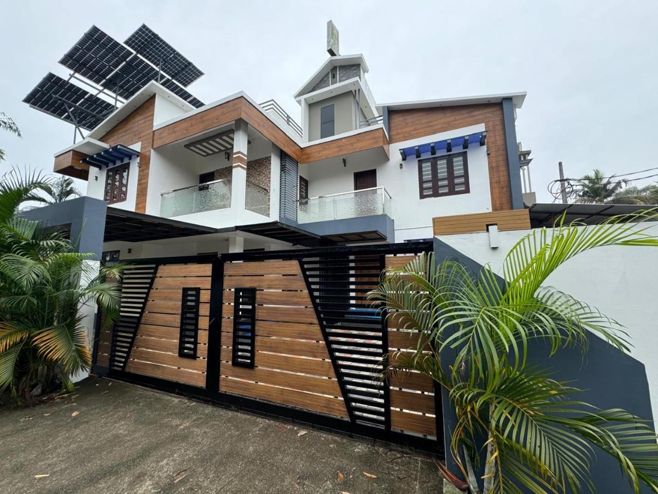 Venice Rosedale Alappuzha Exterior foto