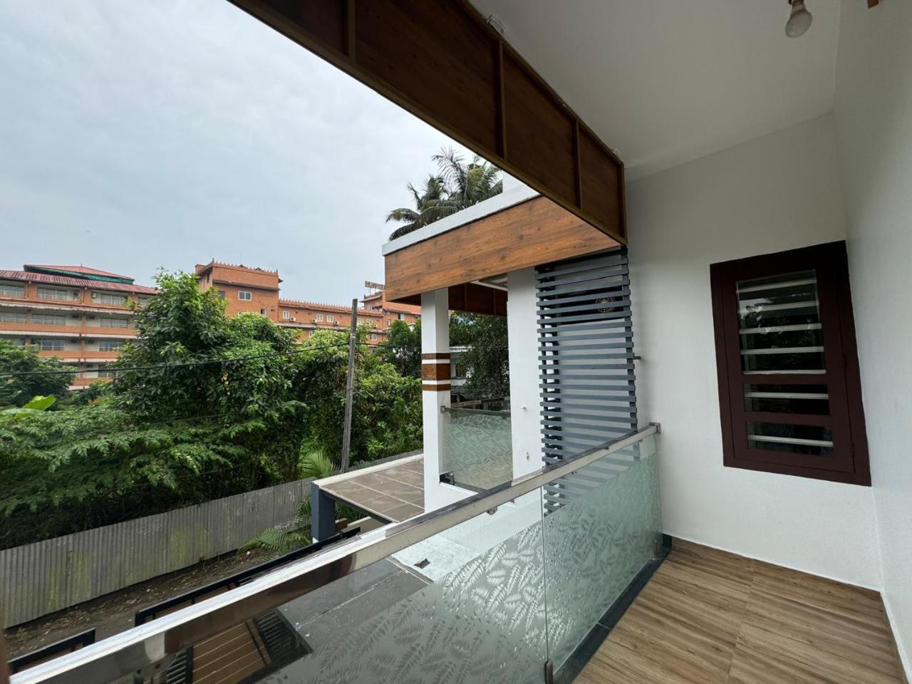 Venice Rosedale Alappuzha Exterior foto